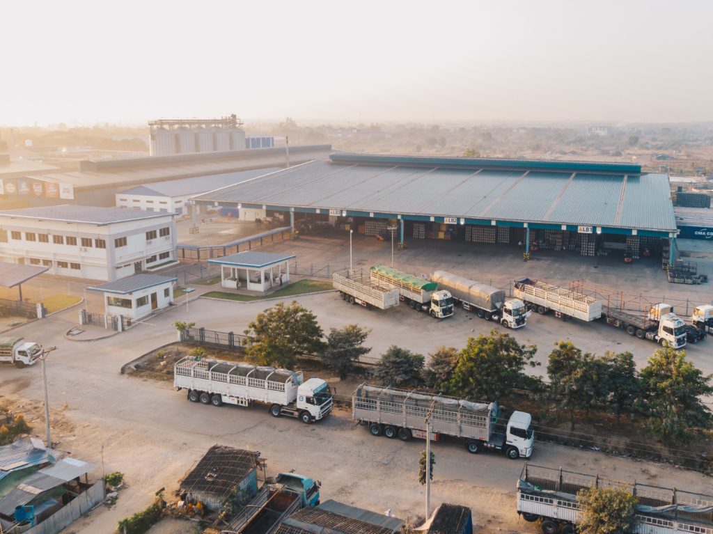 arieal view of trailer yard
